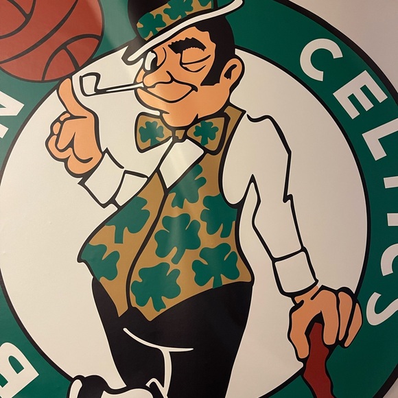 Boston Celtics huge wall sticker in perfect condition - Picture 3 of 6